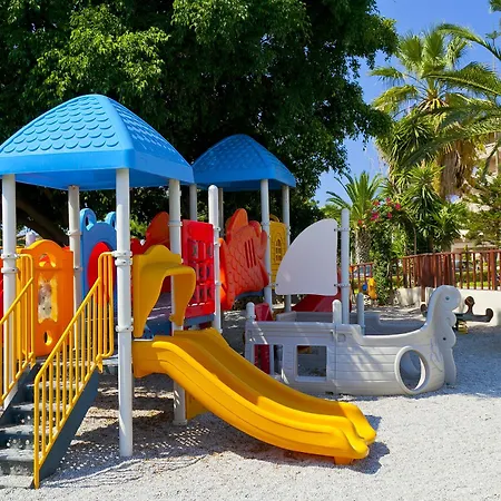 Sun Beach Resort 